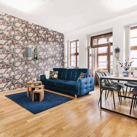 Ferienwohnung STYLE Residenz Dresden direkt an der Frauenkirche NETFLIX Exterior foto