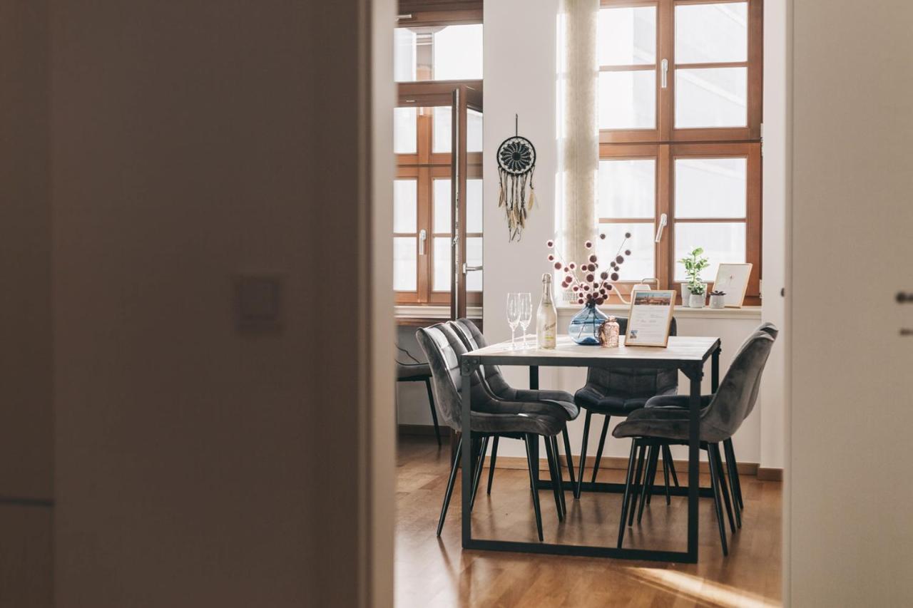 Ferienwohnung STYLE Residenz Dresden direkt an der Frauenkirche NETFLIX Exterior foto