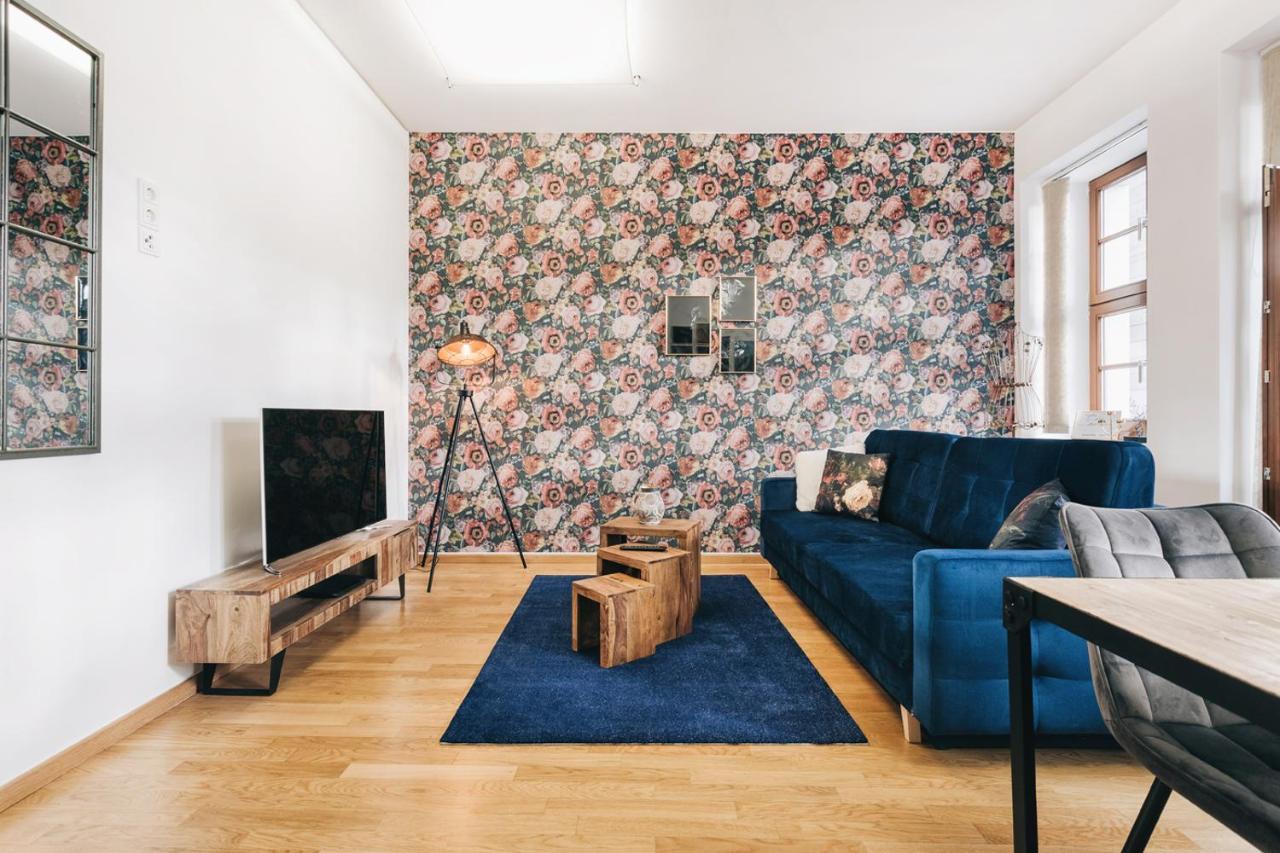 Ferienwohnung STYLE Residenz Dresden direkt an der Frauenkirche NETFLIX Exterior foto